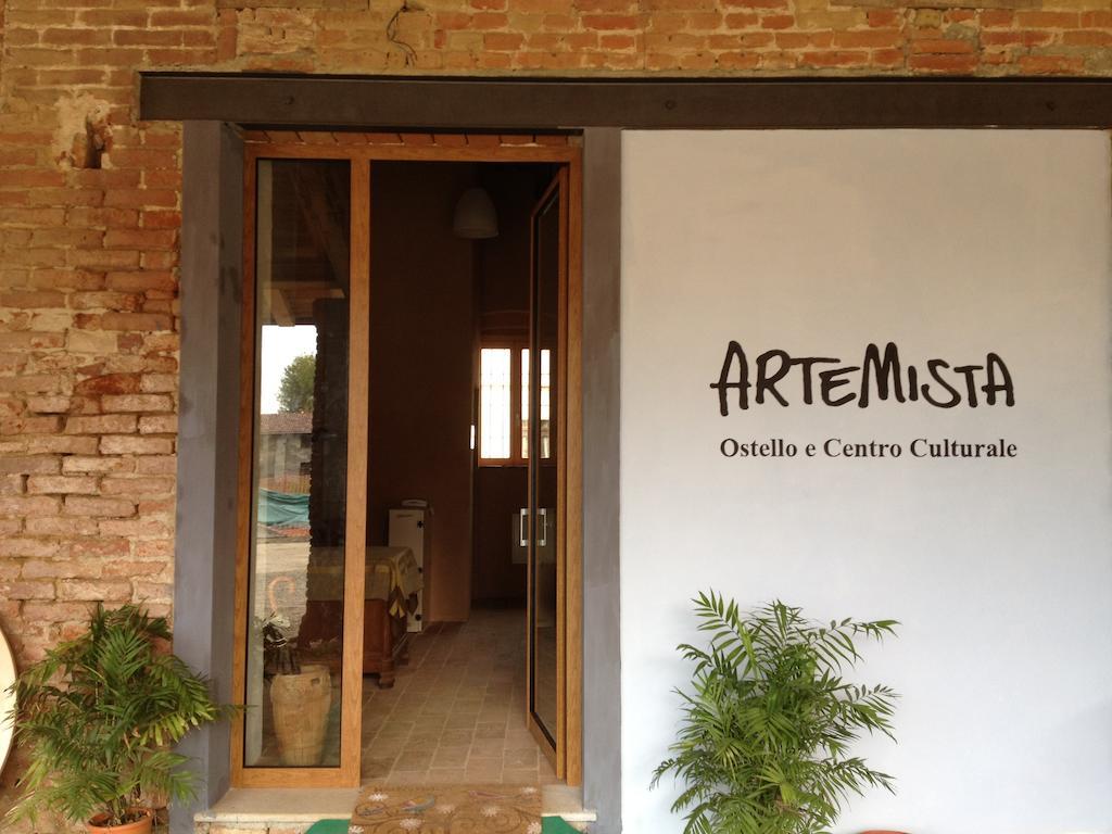 Ostello Artemista Ass. Ostelli Lombardia Spessa Buitenkant foto